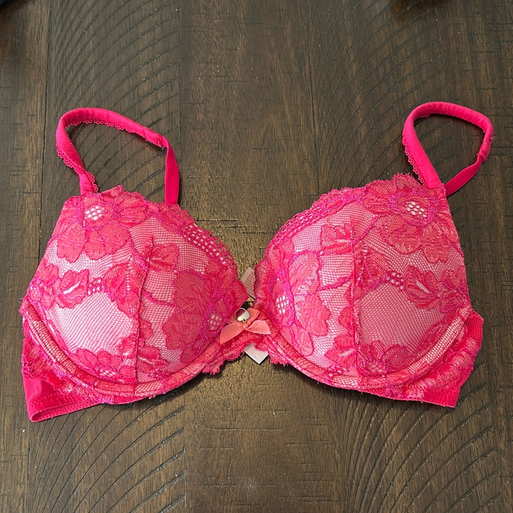 VS Hot Pink Push Up Bra 32C